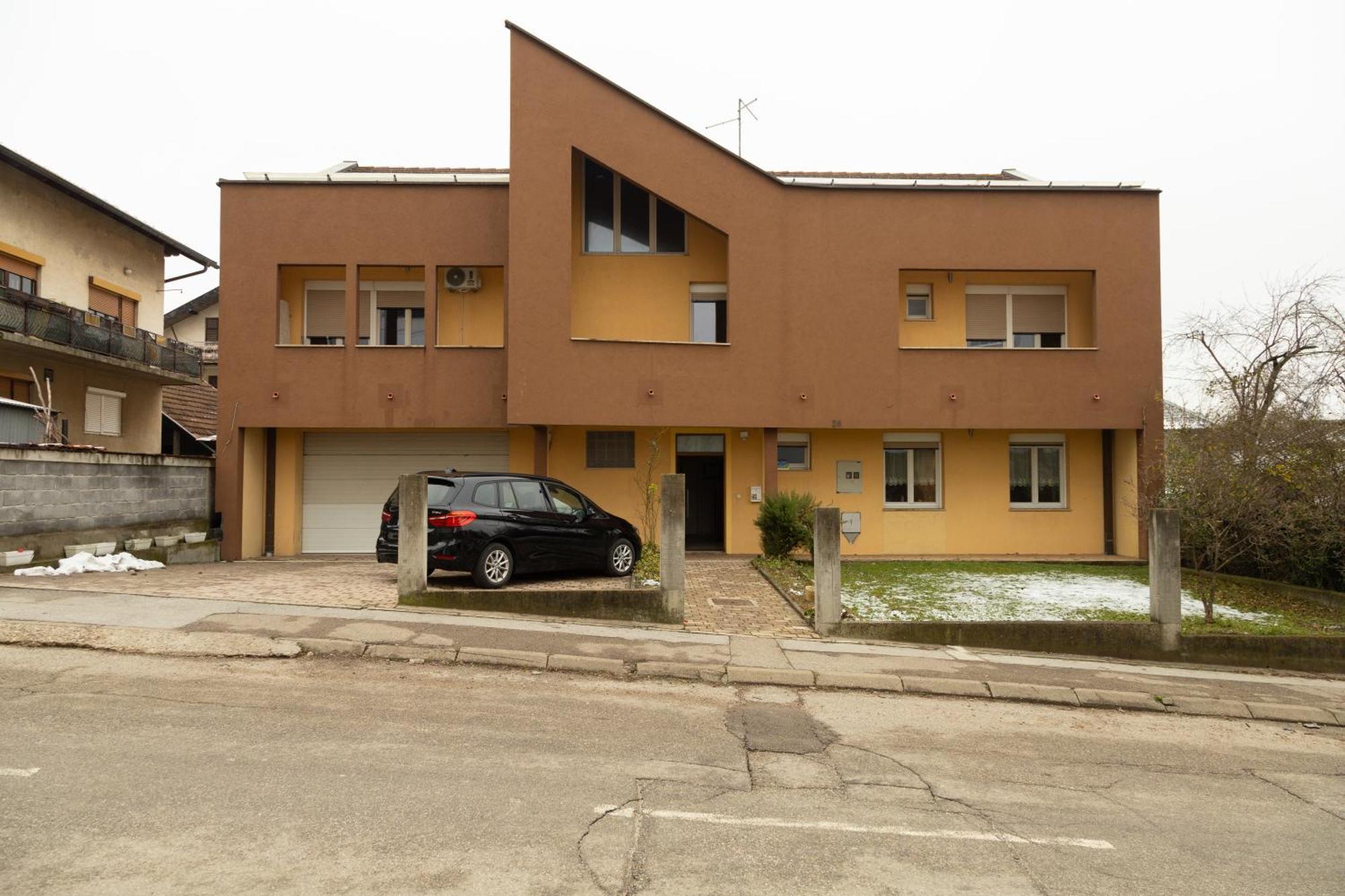Bolek Mansion Lägenhet Banja Luka Exteriör bild